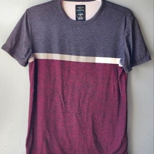 American Eagle T-Shirt Mens Size M Red Flex Active Tee